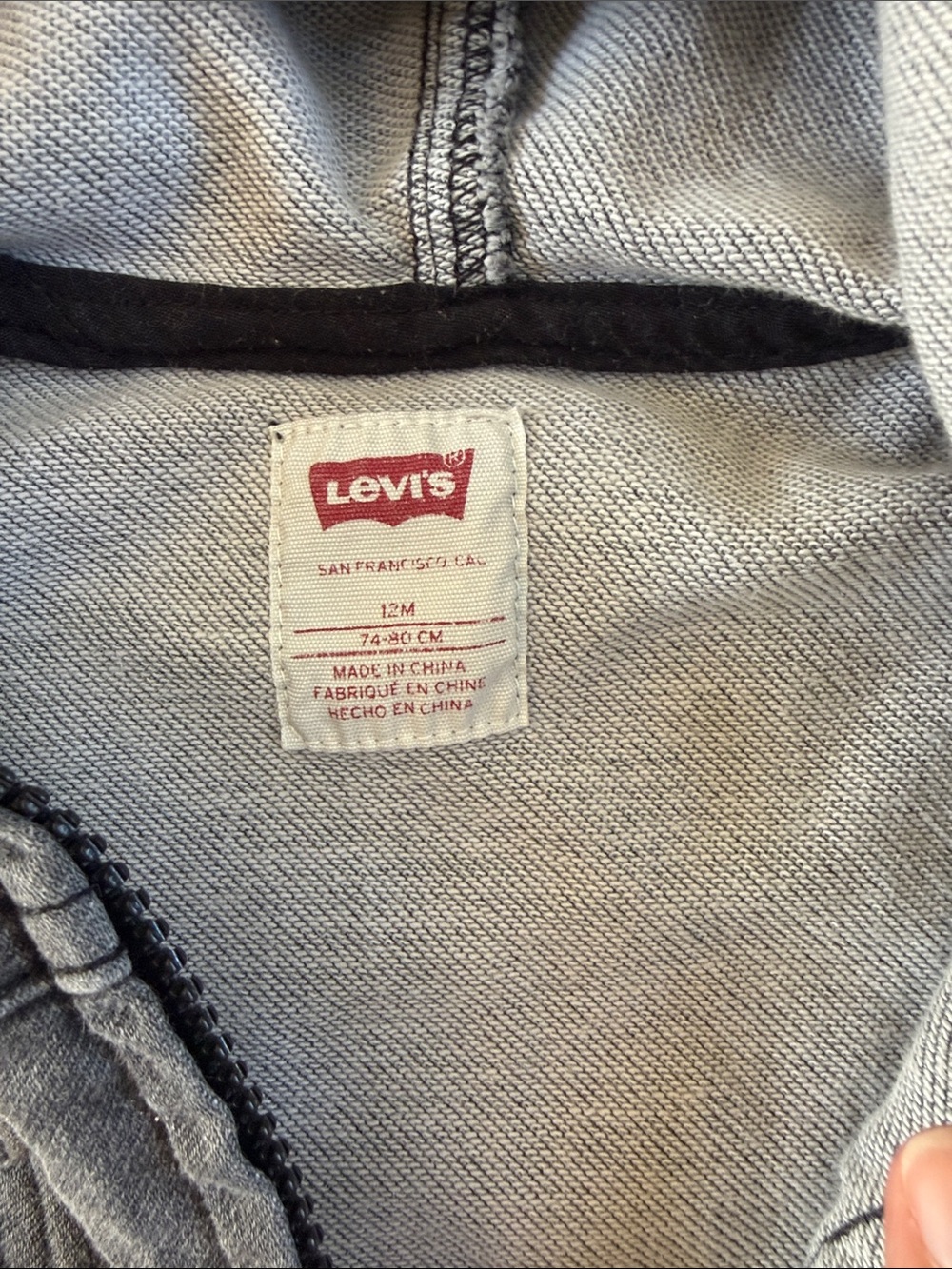 Levi's Knit Zip Up Hoodie Size 12 Months Super Soft Versatile - Picture 2 of 5